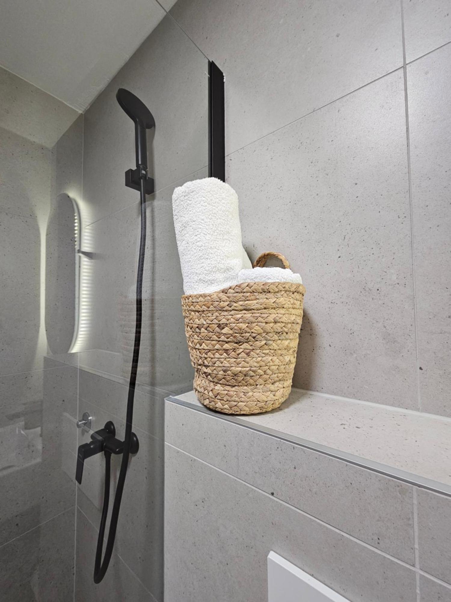 Lendas Studio Apartment Baška Voda Exteriér fotografie