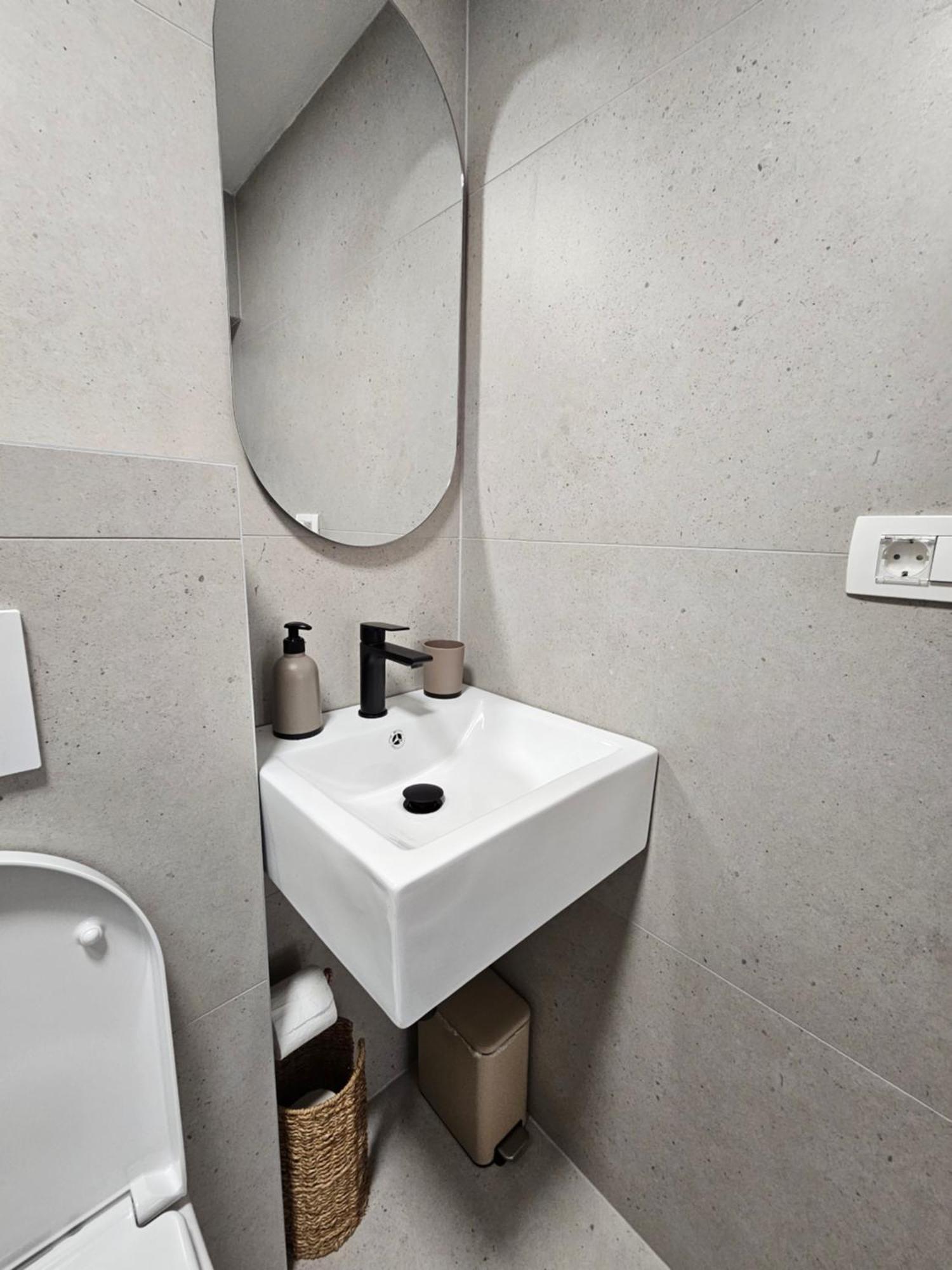 Lendas Studio Apartment Baška Voda Exteriér fotografie